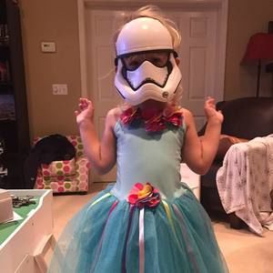 Meet your Posher, Kelly